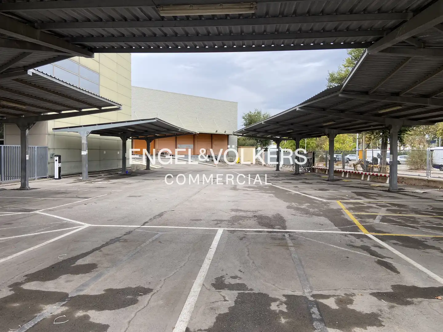 Nave industrial in vendita a Bellvitge - El Gornal - Granvia LH, imagen 6