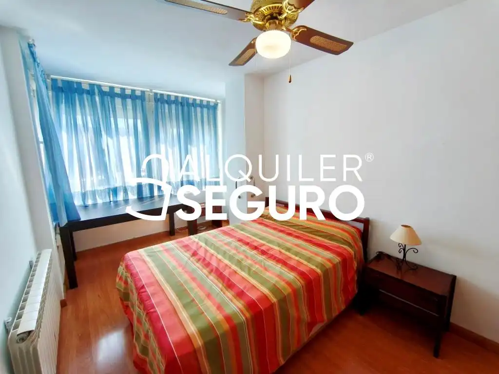Flat for rent in Pintor Murillo, Norte - Universidad