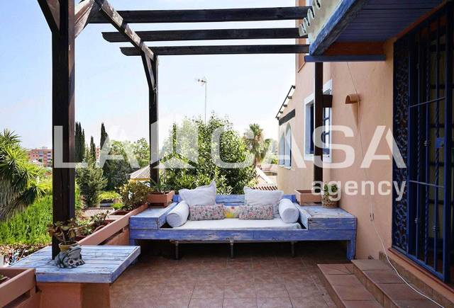 Casa-chalet en Venta en Cerros de Montequinto