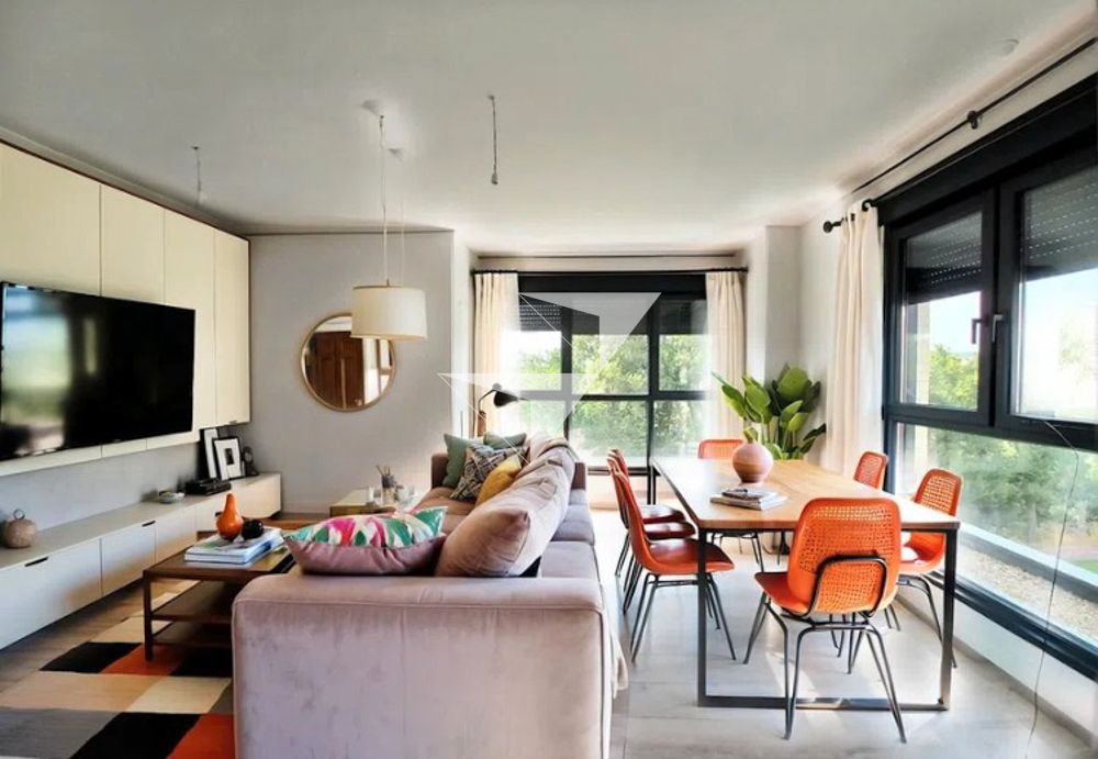 Living room of Flat for sale in Burgos Capital  with Heating, Terrace and Storage room