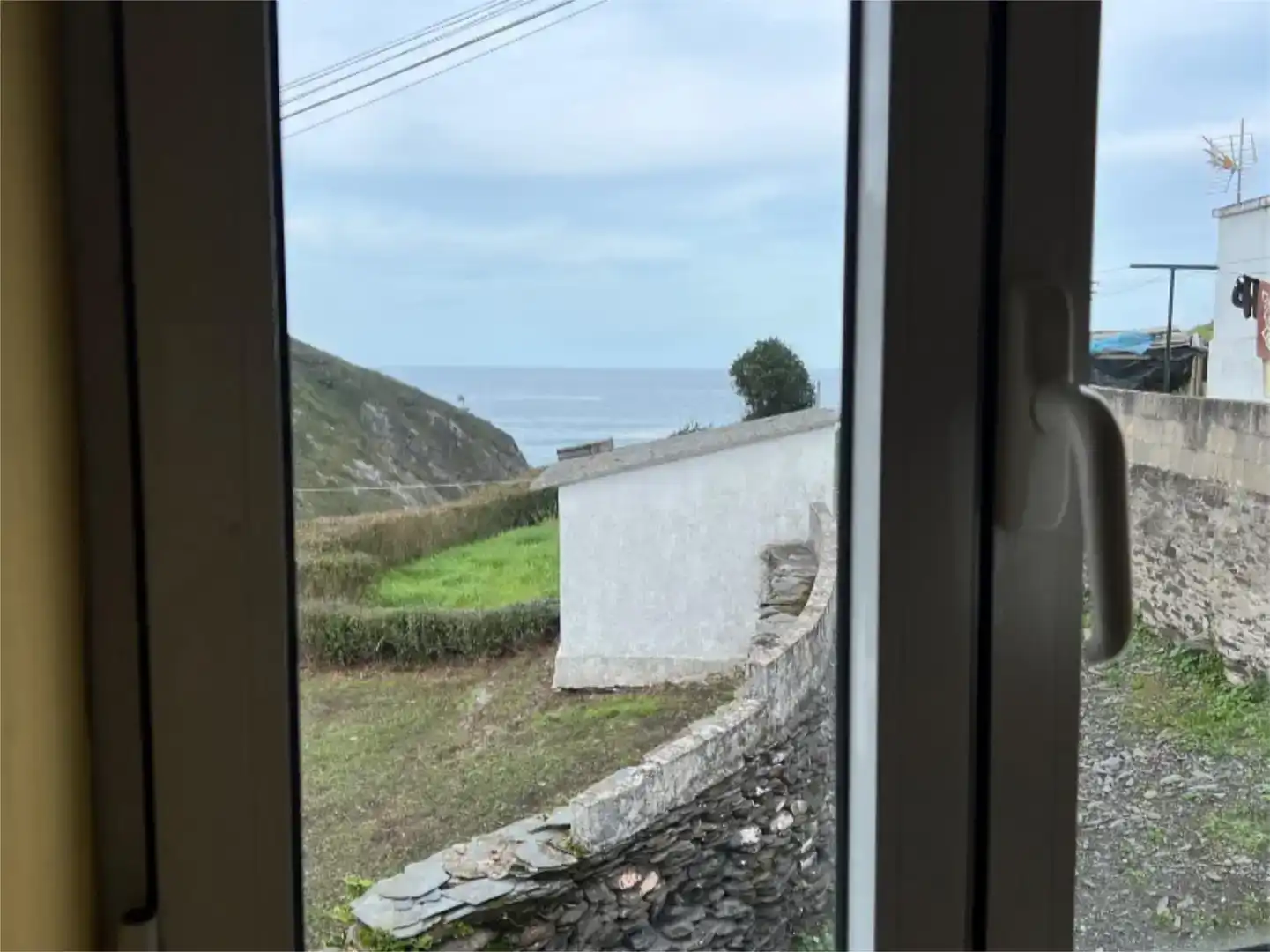 Vista exterior de Casa adosada en venta en Coaña con Amueblado