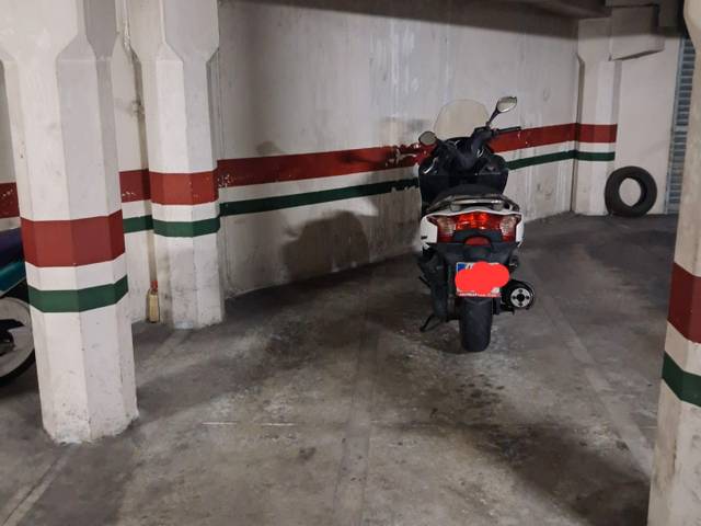 Garaje en Alquiler en Carrer d'Alexandre Galí, 77 en Can Boada