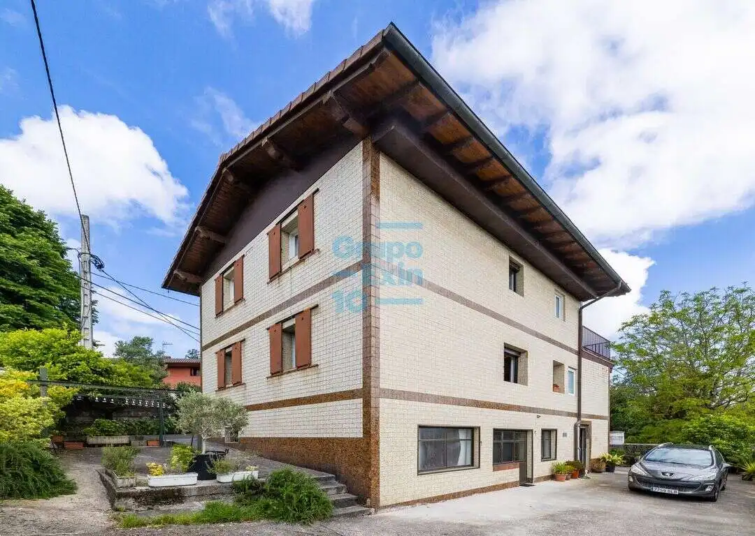 Vista exterior de Casa o chalet en venta en Donostia - San Sebastián  con Calefacción, Jardín privado y Terraza
