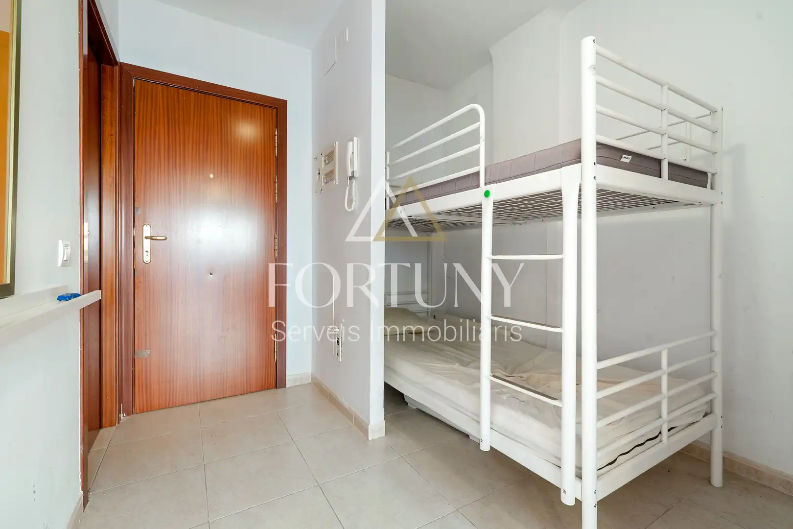 Bedroom of Study for sale in Cambrils