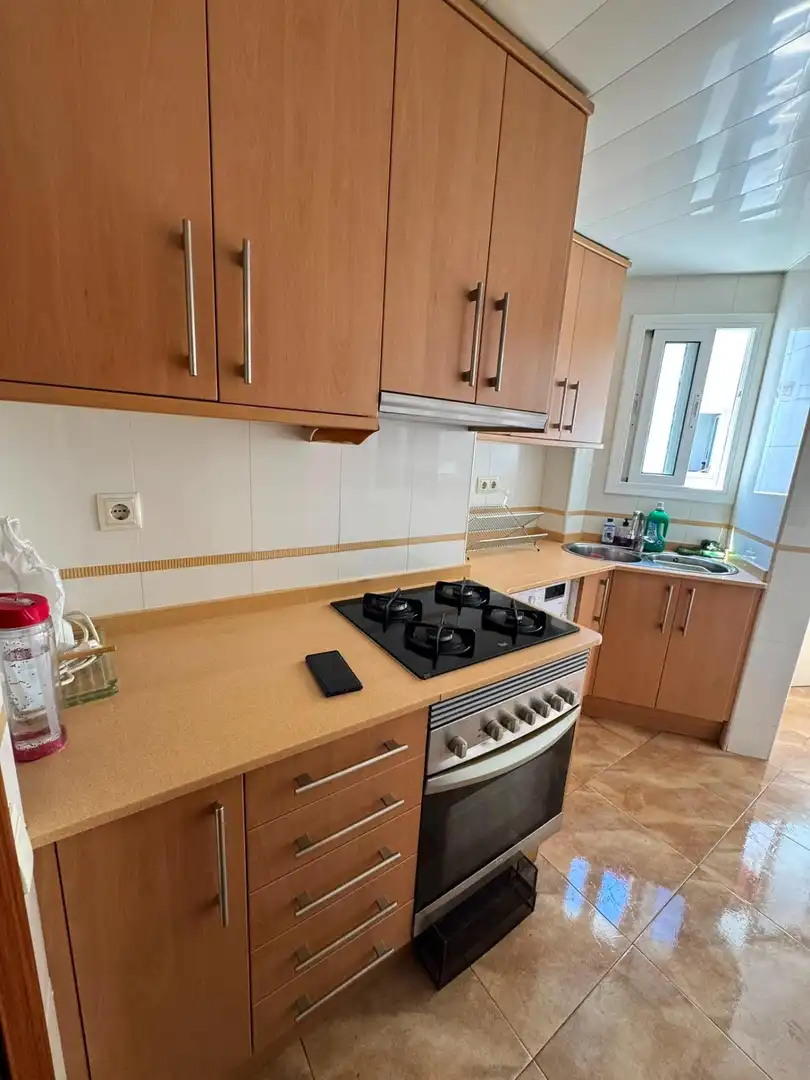 Cocina de Piso en venta en Cornellà de Llobregat con Aire acondicionado, Calefacción y Balcón