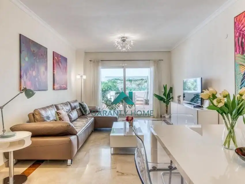 Exterior view of Flat for rent in Estepona  with Air Conditioner, Heating and Terrace