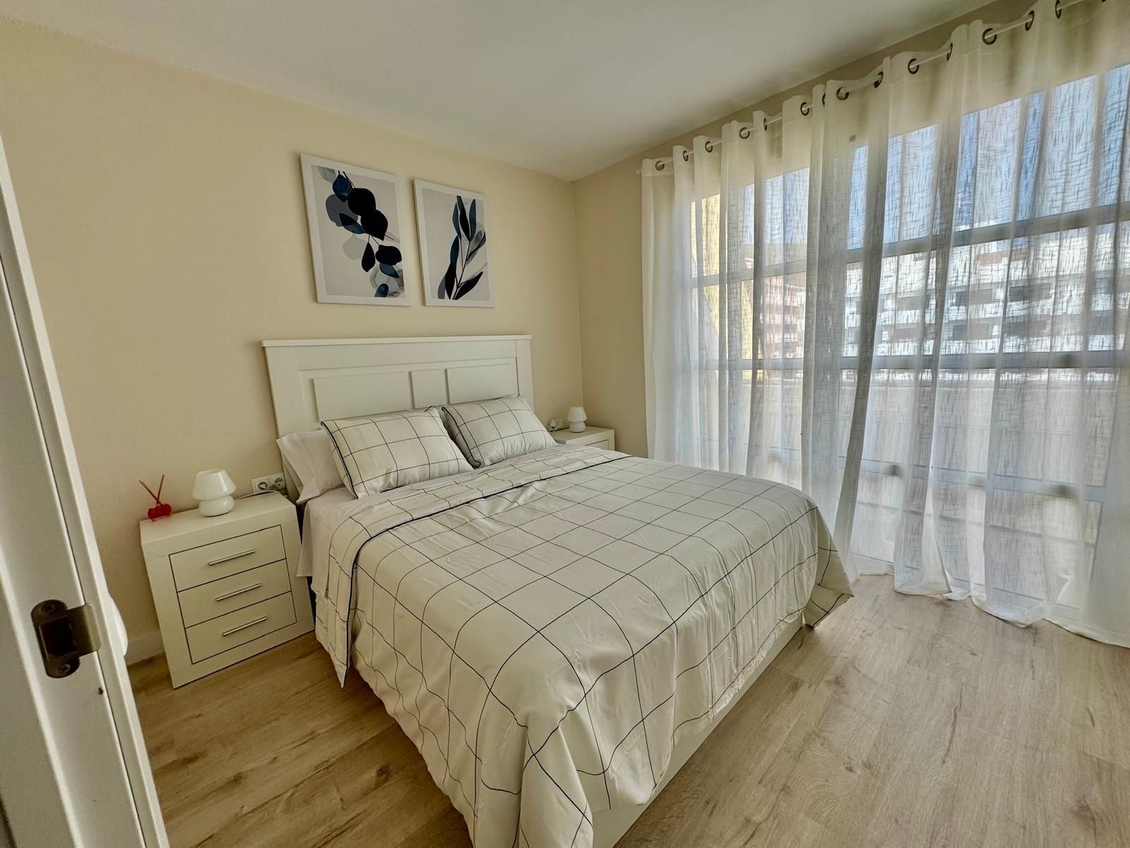 Bedroom of Single-family semi-detached for sale in Arona  with Air Conditioner, Heating and Terrace