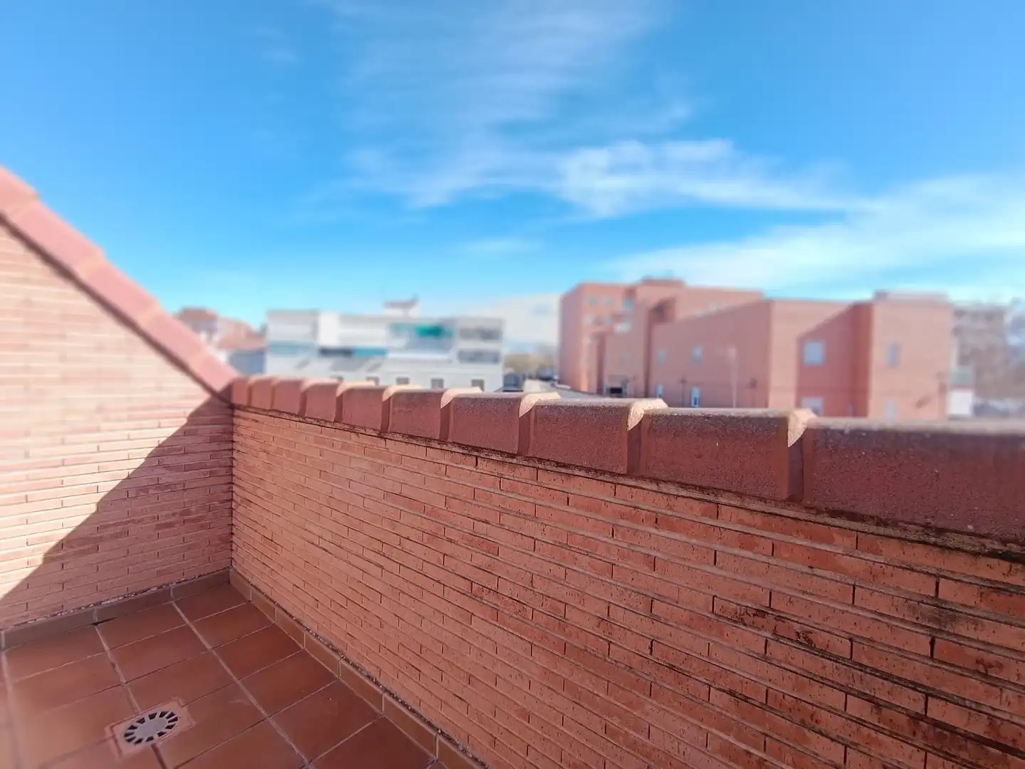 Vista exterior de Casa o chalet en venta en Ciudad Real con Aire acondicionado, Calefacción y Parquet
