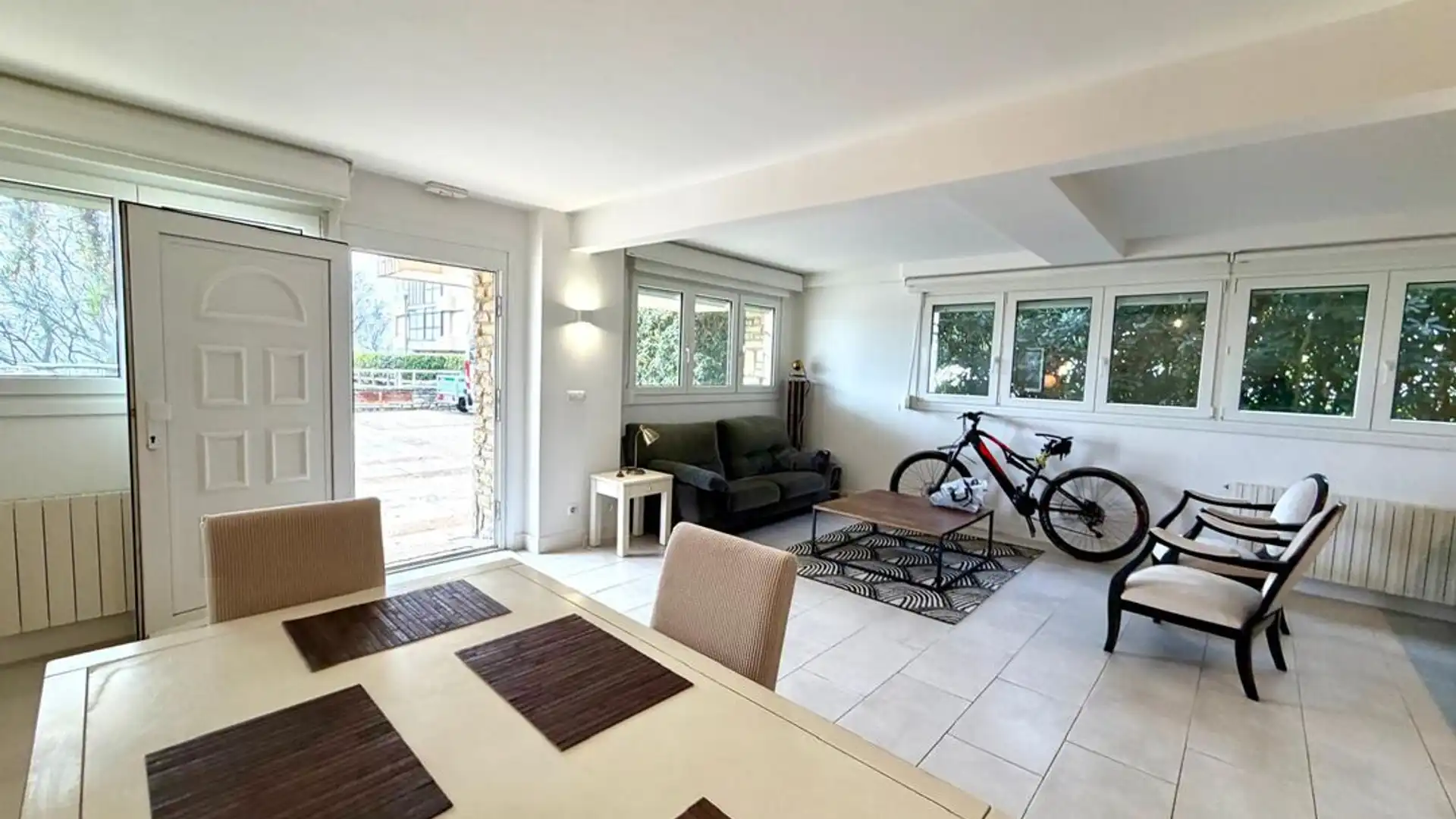 Sala d'estar de Pis en venda en Sopela amb Calefacció