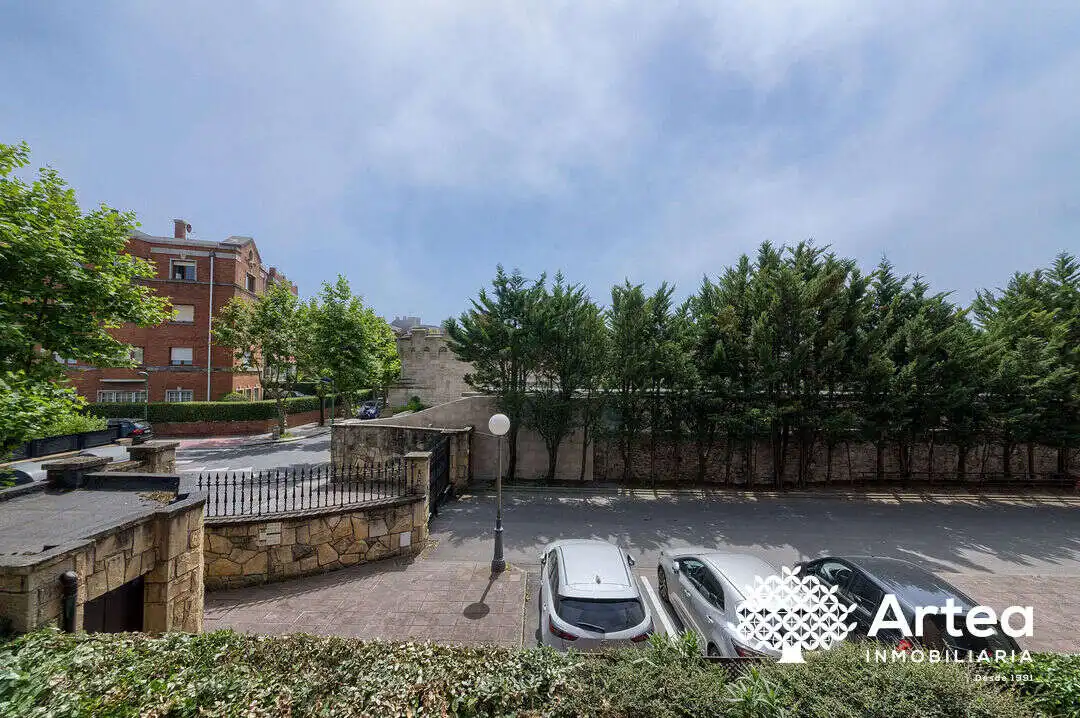 Piso en venta en Atxekolandeta Kalea, Neguri