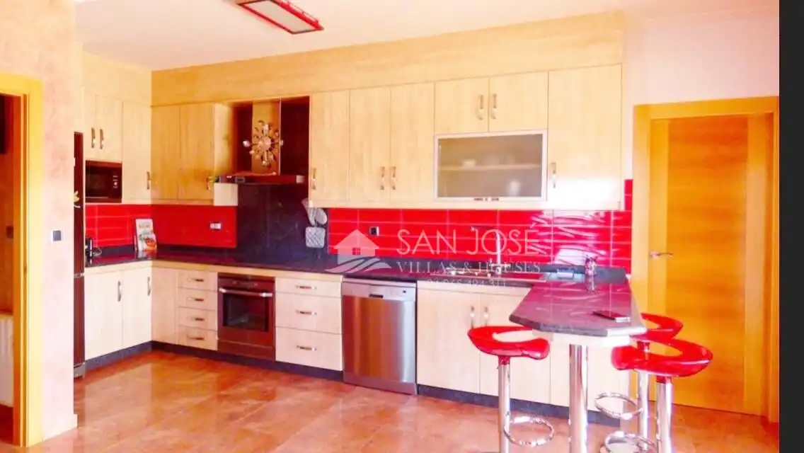 Chalet con jardín en venta en El Pinós / Pinoso, imagen 5