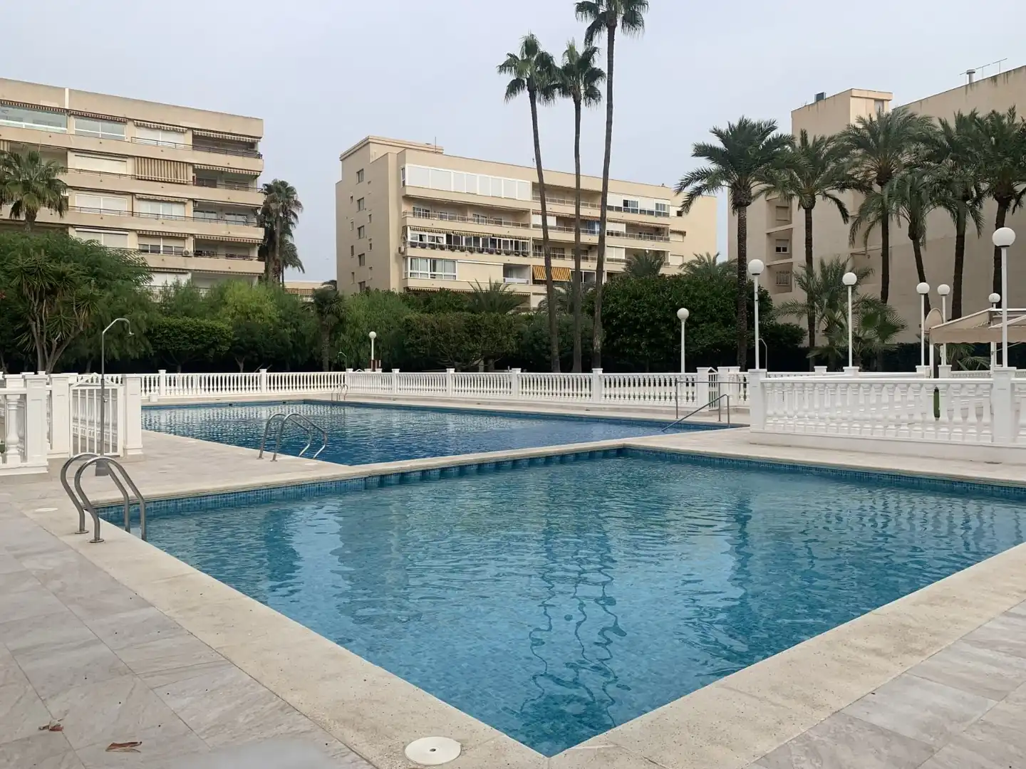 Schwimmbecken von Wohnungen zur Miete in Torrevieja mit Heizung, Terrasse und Schwimmbad