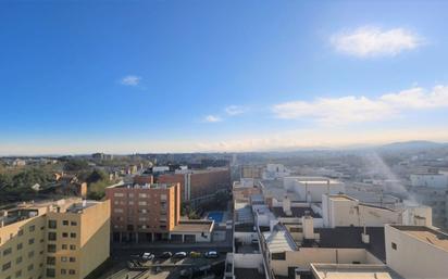 Vista exterior de Àtic en venda en Reus amb Aire condicionat, Calefacció i Terrassa