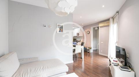 Foto 2 de Piso de alquiler en Avinguda Meridiana, 217, Navas,  Barcelona Capital