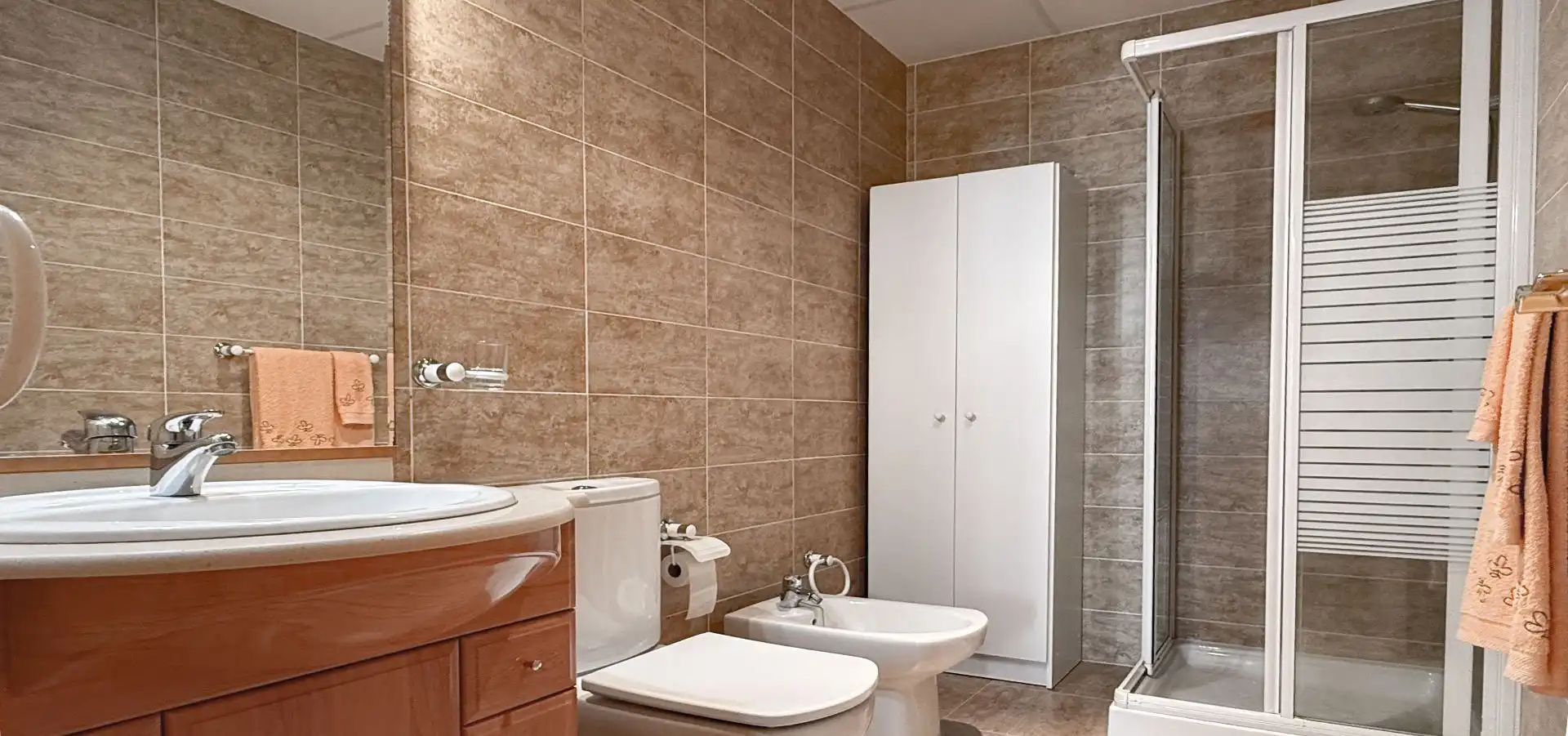 Baño de Piso en venta en Camarles con Aire acondicionado y Calefacción