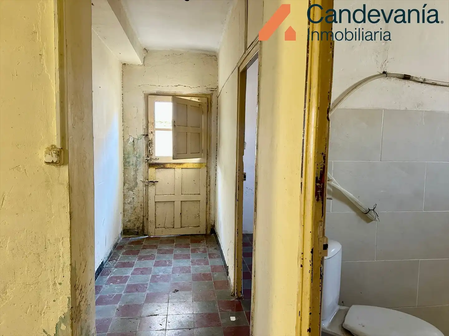 Casa o xalet en venda en Zuera amb Jardí privat