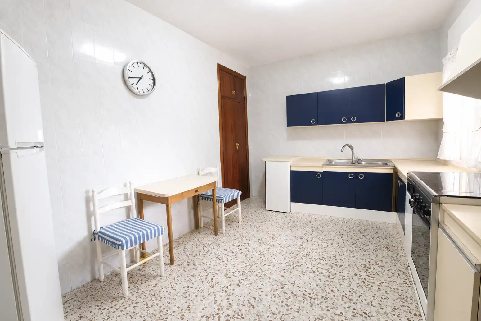 Cocina de Casa o chalet en venta en Vélez-Málaga con Calefacción y Jardín privado