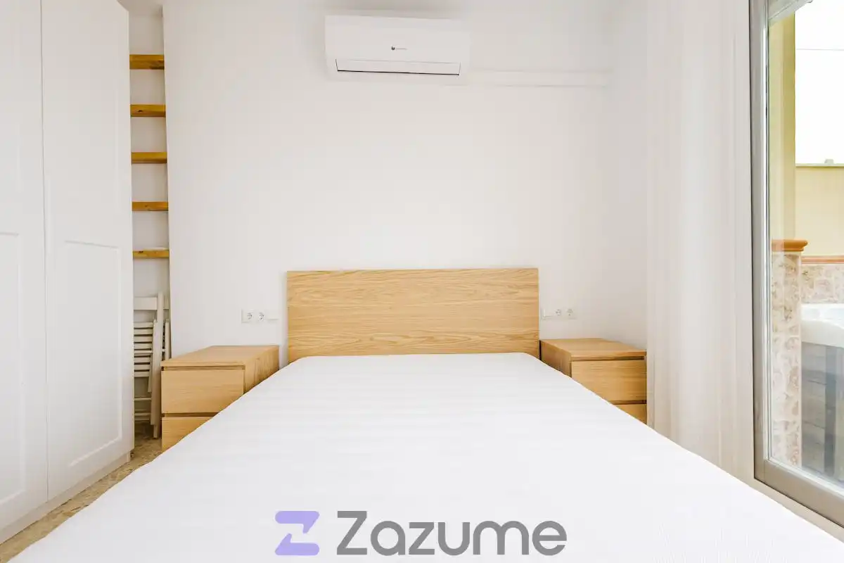 Habitación de Ático de alquiler en Vélez-Málaga con Aire acondicionado, Calefacción y Terraza