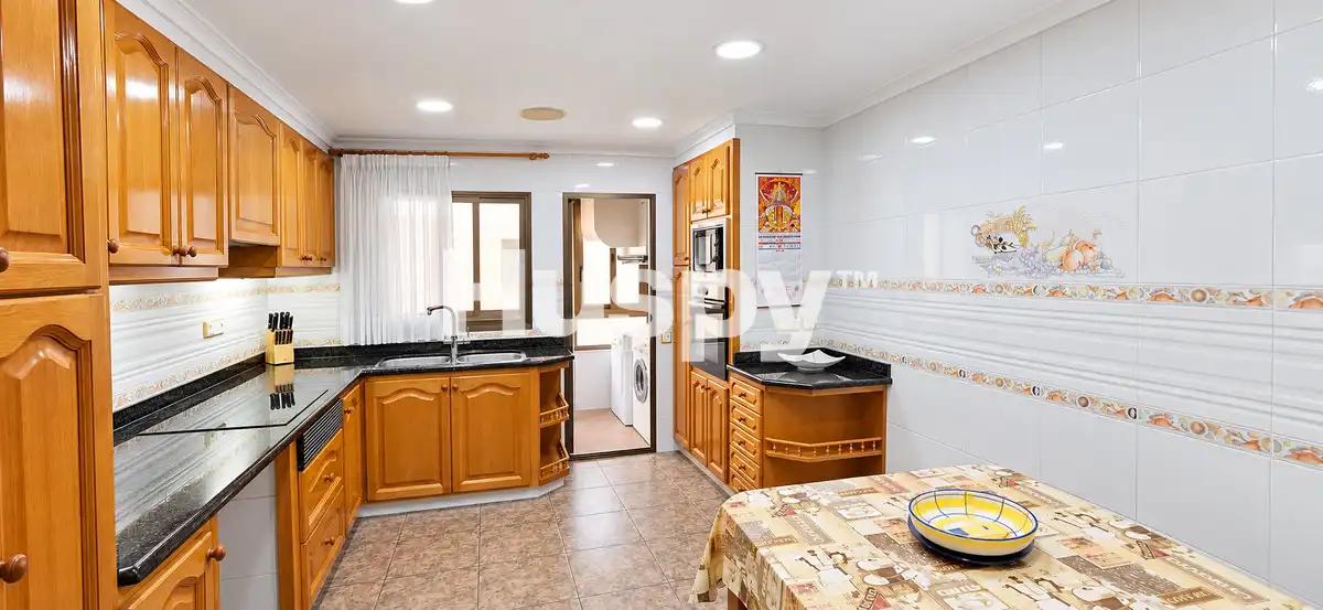 Wohnung mit Balkon zum Verkauf in Plaça Generalitat, imagen 4