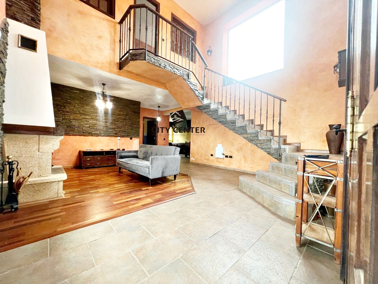 Casa o chalet de alquiler en La Esperanza - Llano del Moro