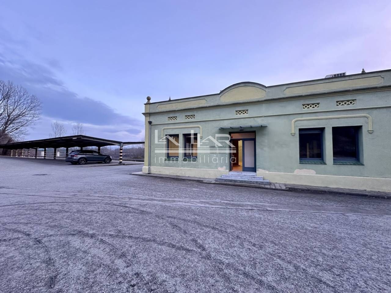 Vista exterior de Oficina de alquiler en Manlleu