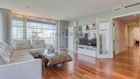 Flat for sale in Passeig de Garcia Fària, Diagonal Mar i el Front Marítim del Poblenou, imagen 3