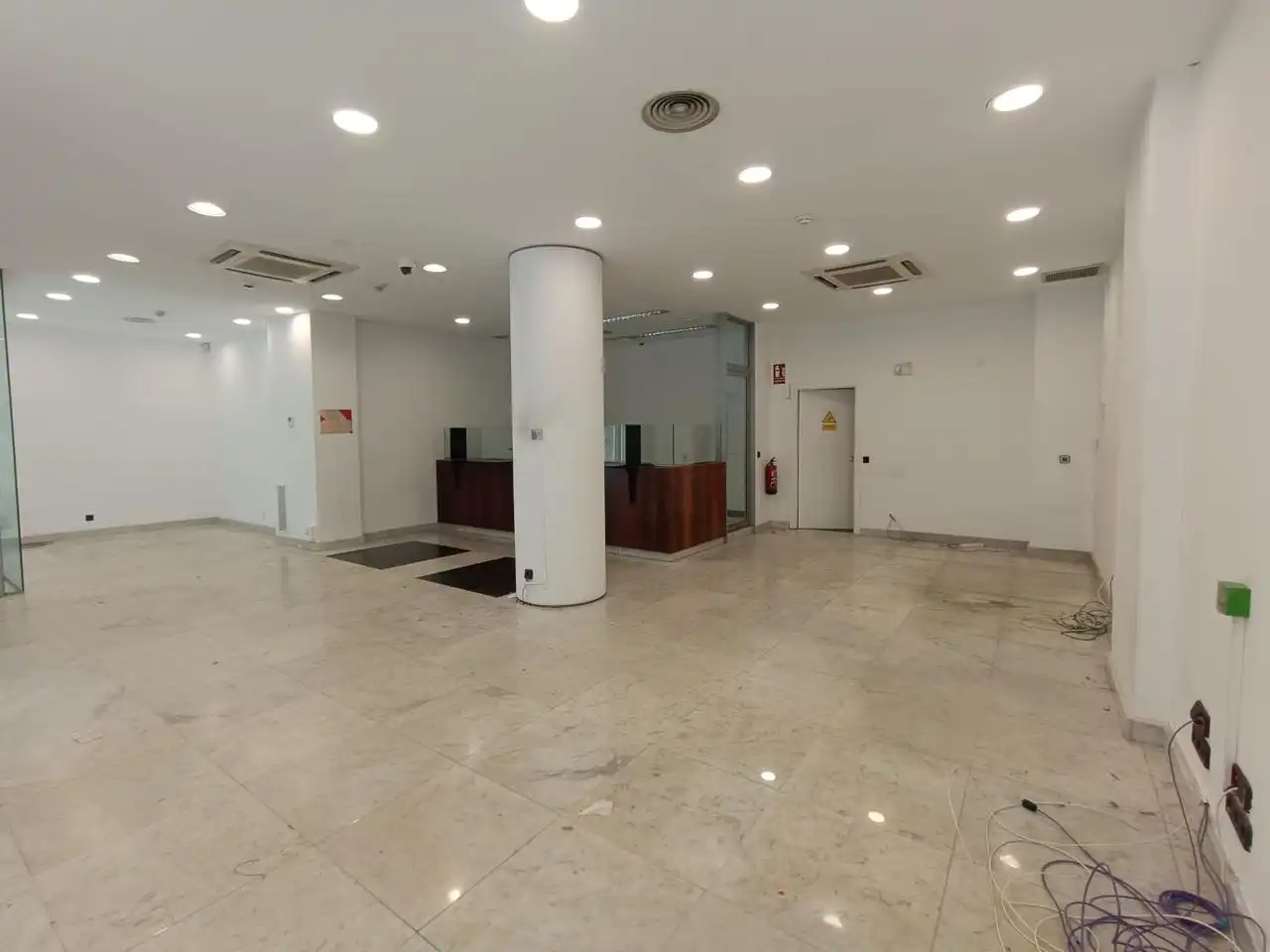 Business premises to rent in Moncada Kalea (CIIDADELA SN), imagen 7