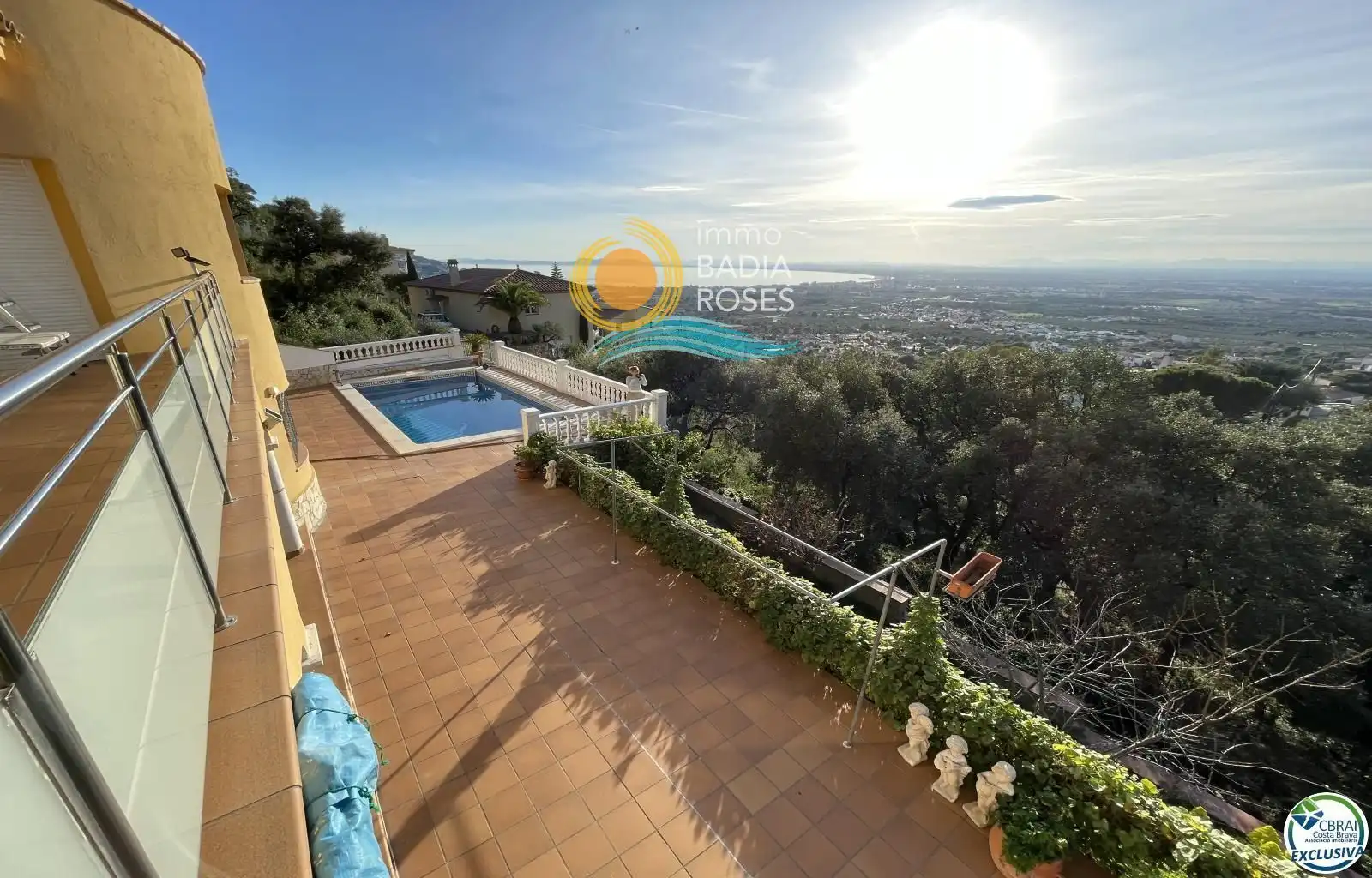 Exterior view of Houses for sale in Roses  with Terrace, Storage room and Swimming Pool