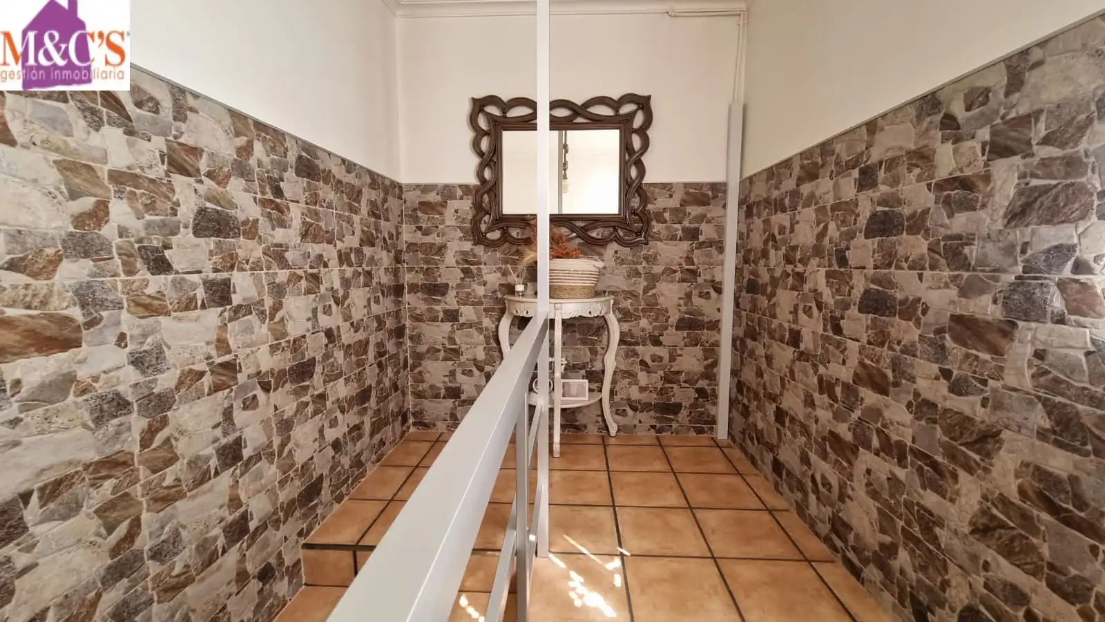 Bany de Casa o xalet en venda en Puertollano amb Aire condicionat, Terrassa i Moblat