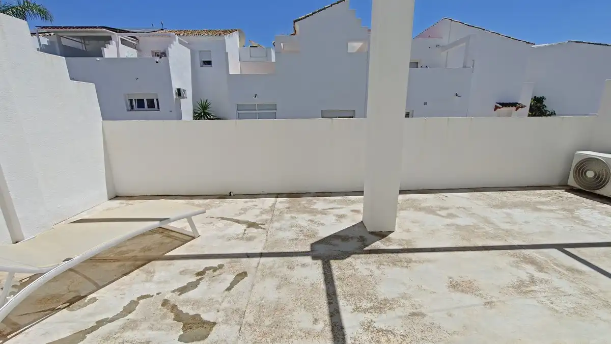 Casa a schiera con piscina in vendita a Estepona,Atalaya,Calle Nueva Atalaya, imagen 23