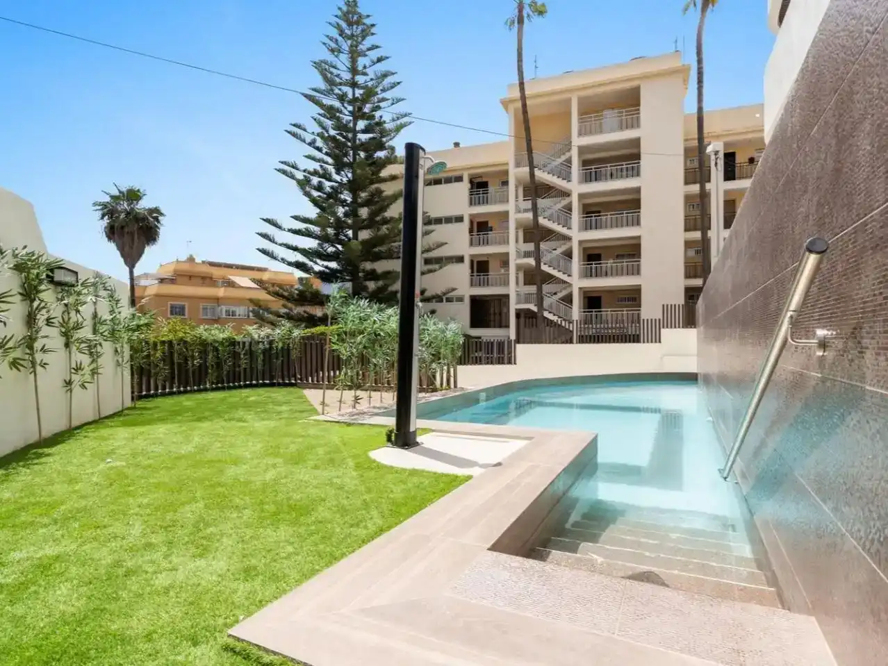 Piscina de Pis en venda en Solymar