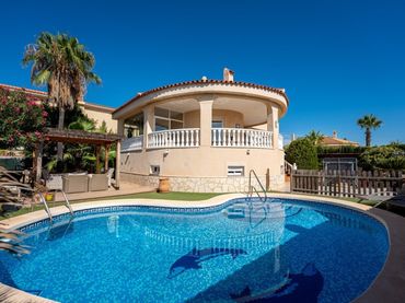House with balcony for sale in Ciudad Quesada