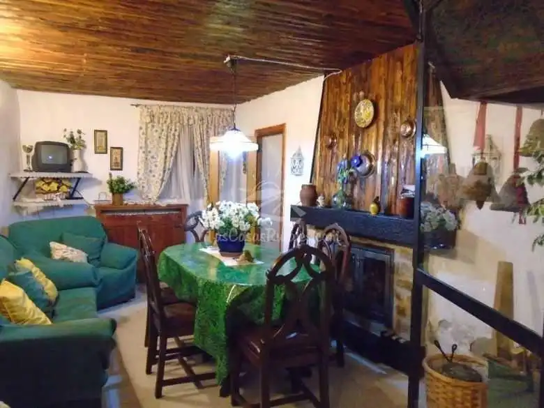 Country homes for sale in Calle REAL-VILLASECA SOMERA, Las Aldehuelas
