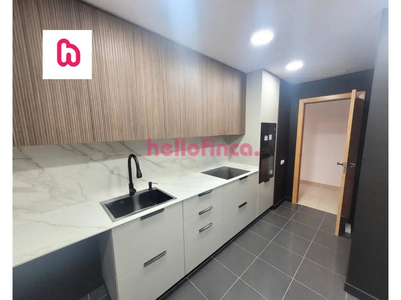 Appartamento con terrazza in vendita a Pasaje del Mar d´Alborán, imagen 6