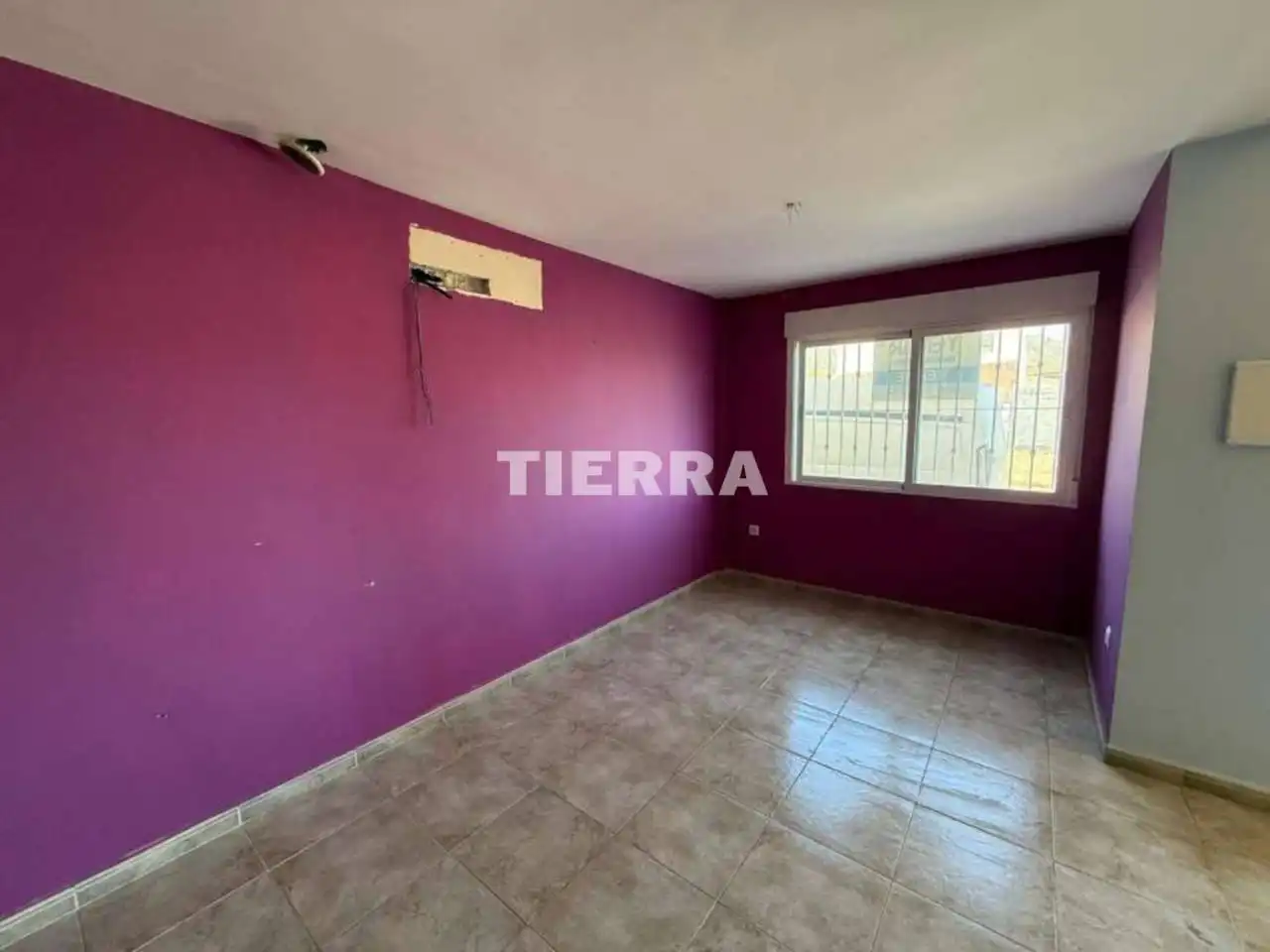 Habitación de Piso en venta en Salinas con Piscina comunitaria