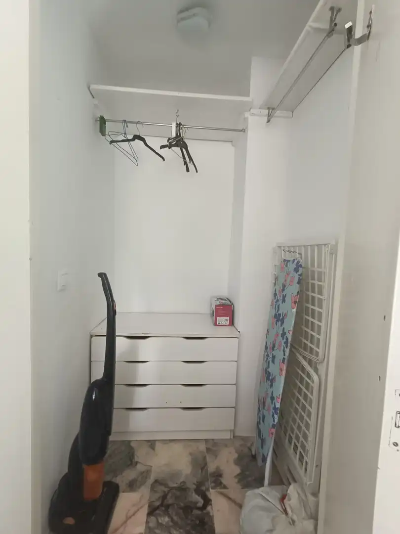 Apartamento de alquiler en Avenida Alcalde Luis Uruñuela, Urbadiez - Entrepuentes