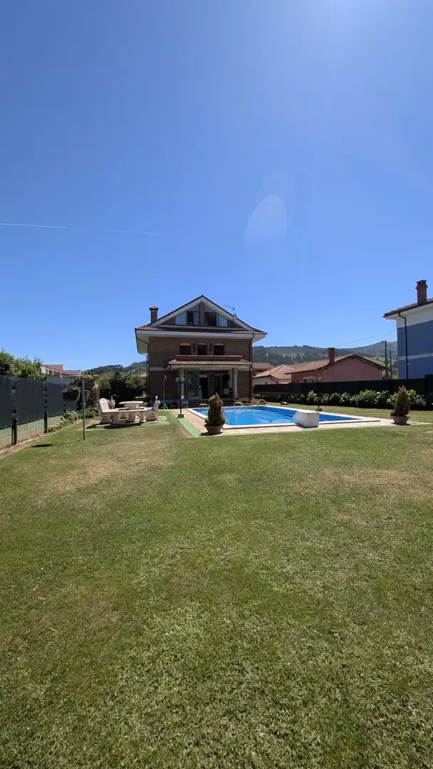 Swimming pool of Houses for sale in Los Corrales de Buelna   with Heating, Private garden and Terrace
