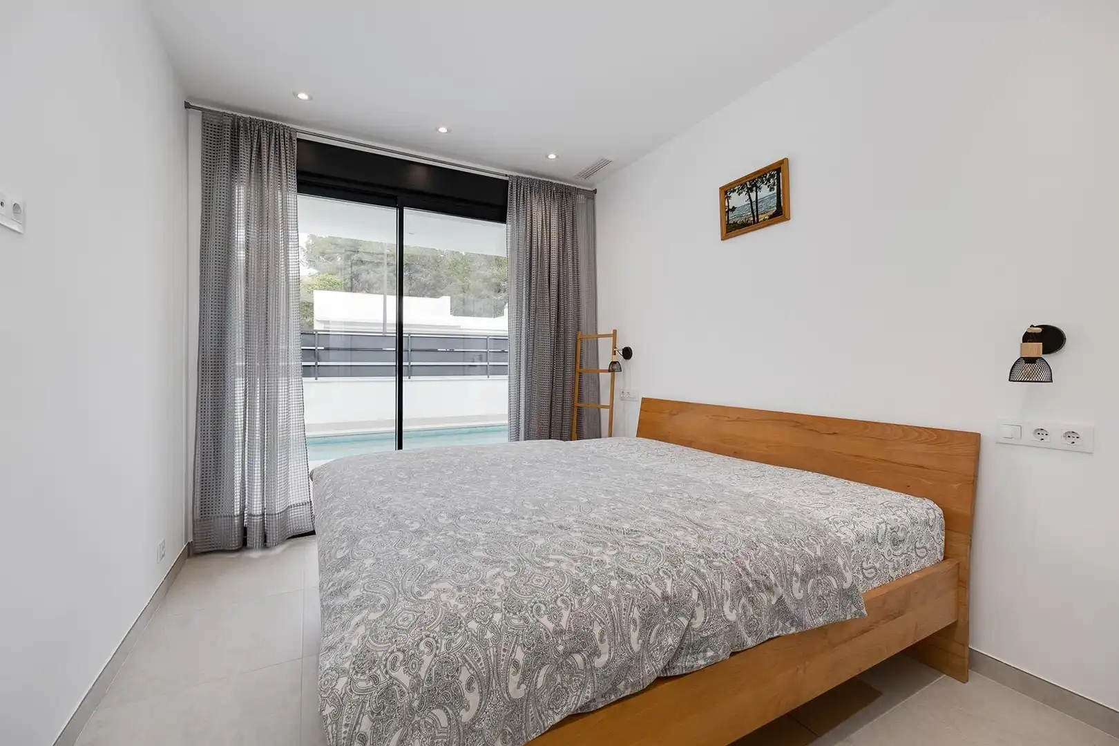 Habitación de Casa o chalet en venta en Pilar de la Horadada con Aire acondicionado, Calefacción y Jardín privado