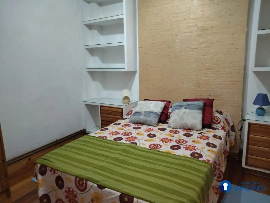 Bedroom of Flat for rent in Bilbao   with Heating