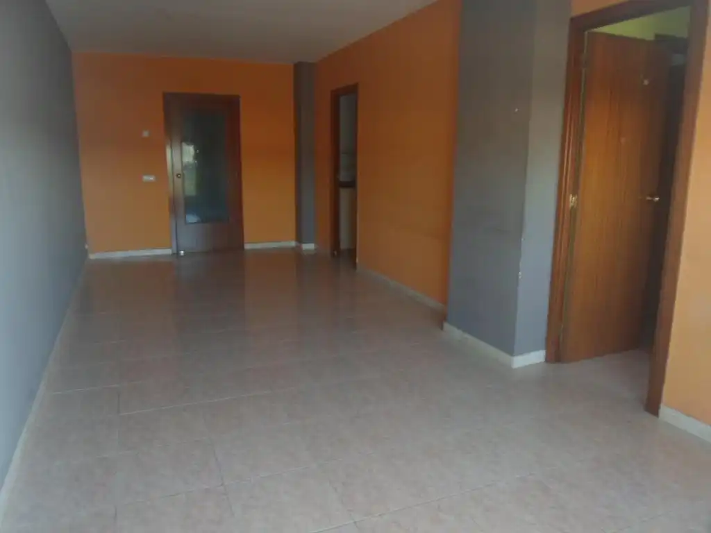 Piso en venta en El Vendrell con Balcón