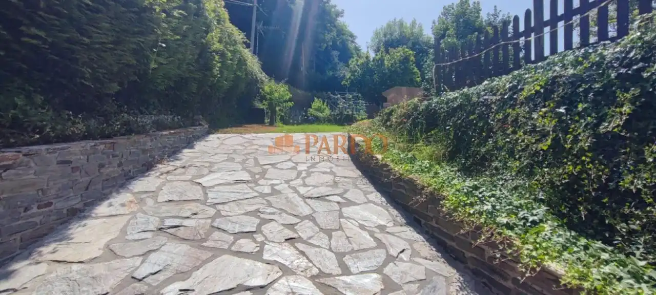 Vista exterior de Finca rústica en venda en Valdoviño amb Calefacció, Jardí privat i Terrassa