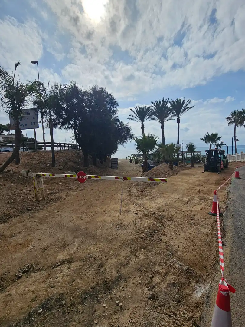 Exterior view of Commercial properties for sale in Mijas  with Air Conditioner, Heating and Terrace