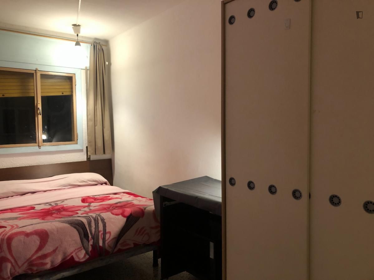 Apartment to share in La Font de la Guatlla