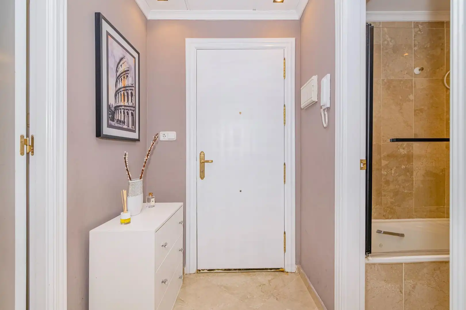 Flat for sale in Genil