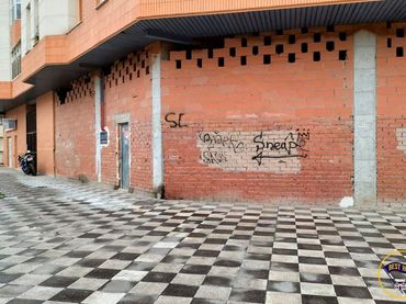 Local comercial de lloguer a Calle Santa Monica