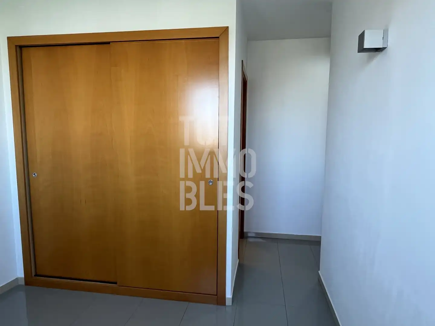 Bedroom of Flat for sale in Girona  with Heating, Terrace and Swimming Pool