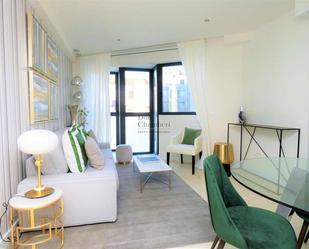 Living room of Flat to rent in  Madrid Capital  with Air Conditioner, Heating and Storage room