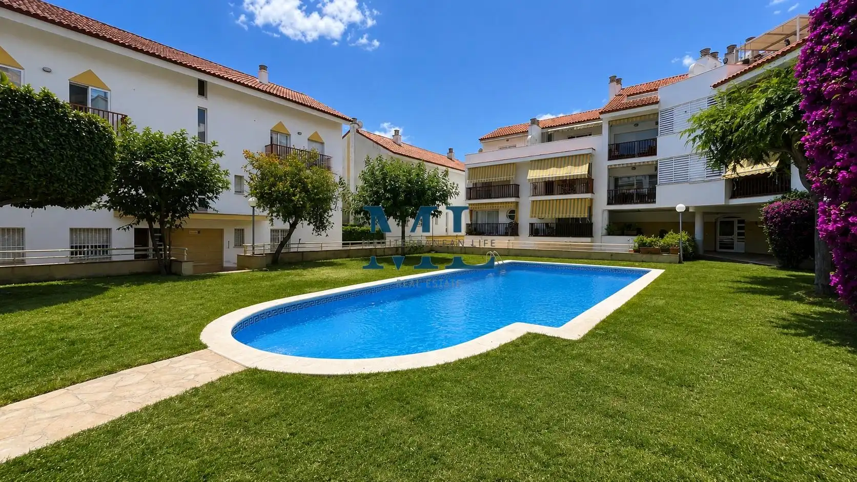 Piscina de Dúplex en venda en Sant Pere de Ribes amb Calefacció, Jardí privat i Piscina