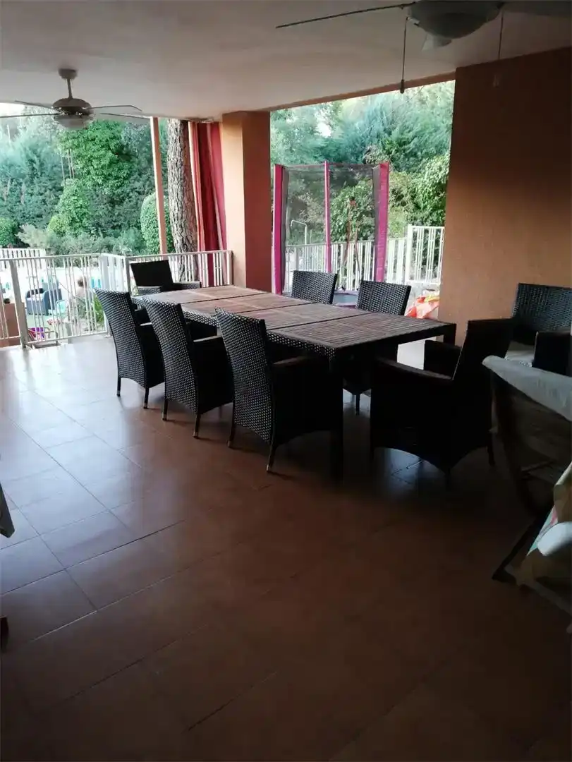 Terrassa de Pis en venda en Villa del Prado amb Aire condicionat, Jardí privat i Traster