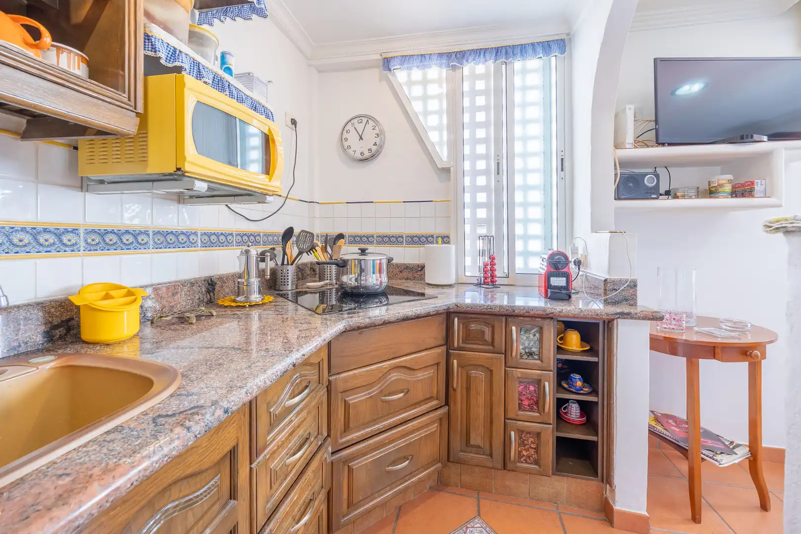 Flat for sale in Calle Enrique Granados 9, imagen 7